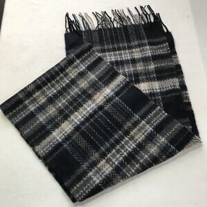 Made in Scotland 100% cashmere 32x12 black tan plaid scarf soft comfy luxury